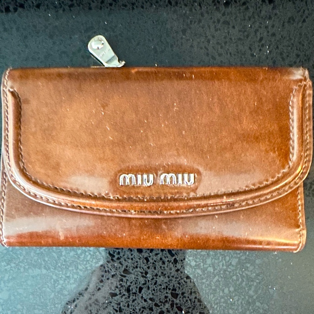 ✨ **For Sale: Gorgeous Brown Miu Miu Wallet – A Stylish Steal!** ✨